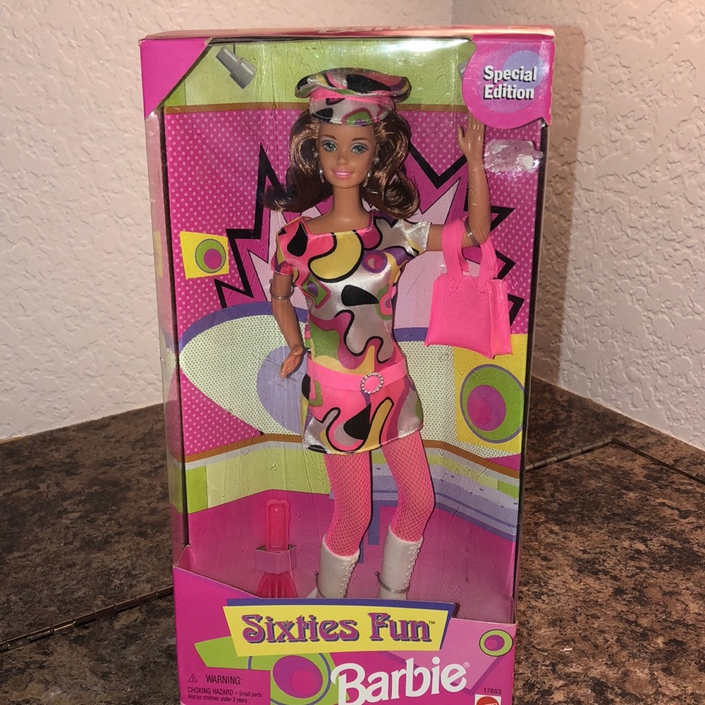 1997 Special Edition Sixties Fun Barbie